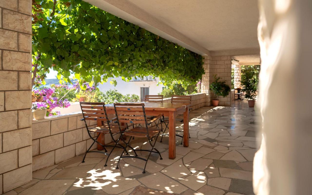 Pansion Marjan Hotel Zavala Luaran gambar