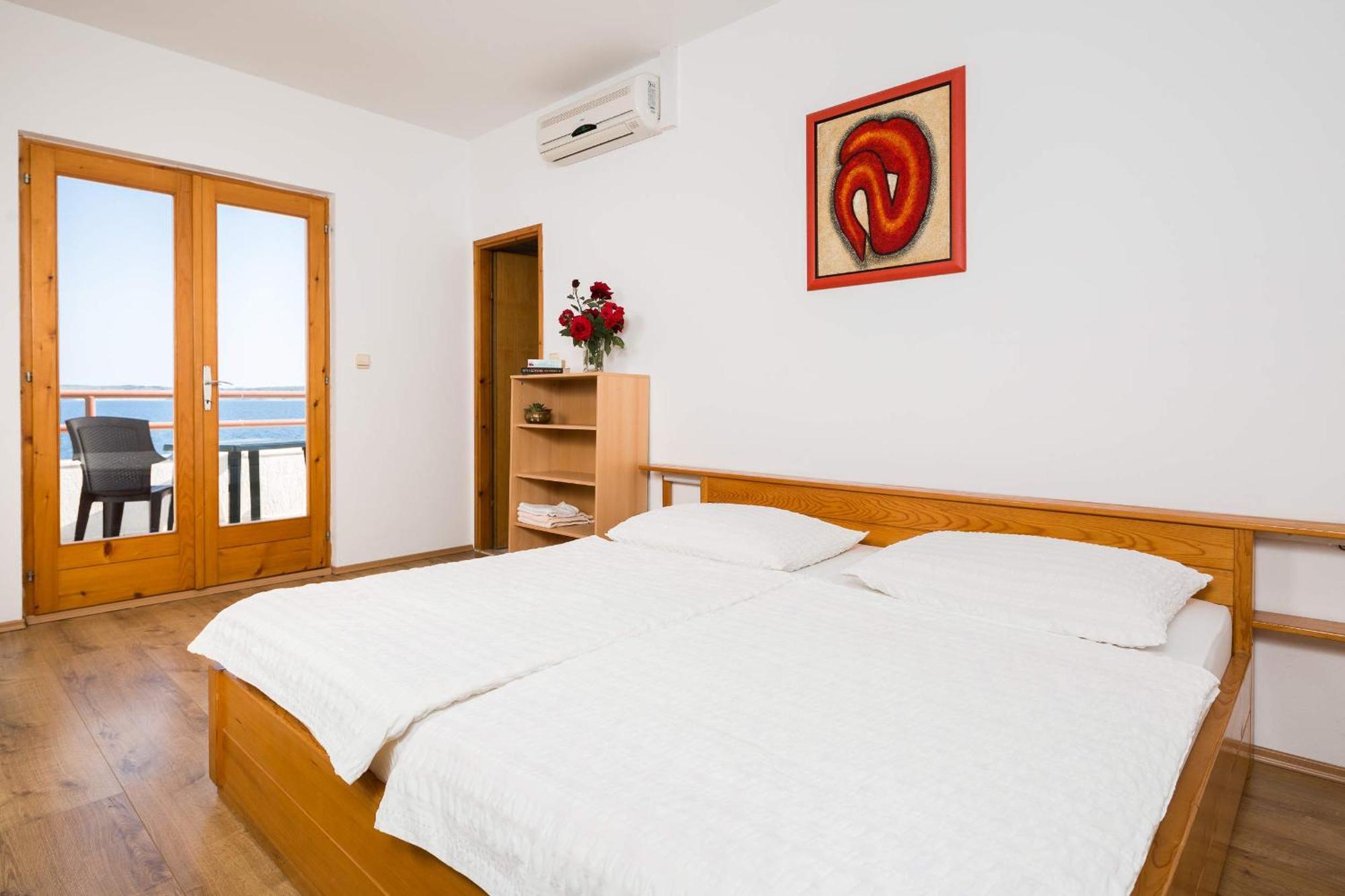Pansion Marjan Hotel Zavala Bilik gambar